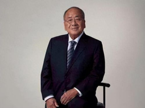 香港十大年轻女富豪排行榜(香港女富豪杜丽君)插图3