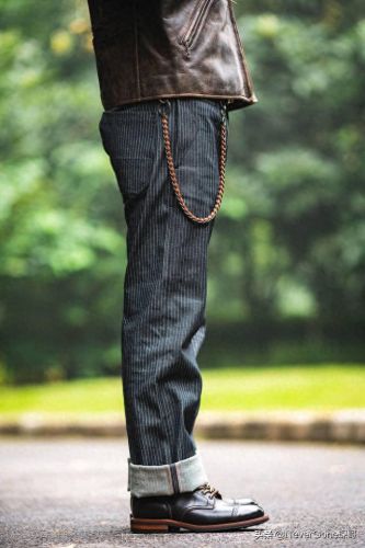 世界十大品牌工装裤排行榜(工装裤品牌排行榜前十名)插图29 世界十大品牌工装裤排行榜(工装裤品牌排行榜前十名)插图29