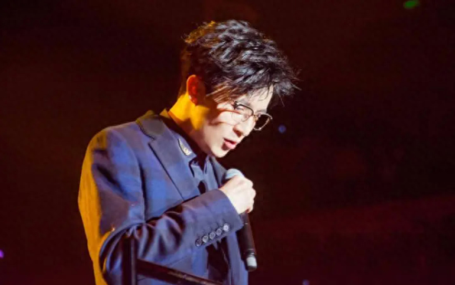 十大中文歌曲男生排行榜(国内经典男歌曲排行榜大全)插图1