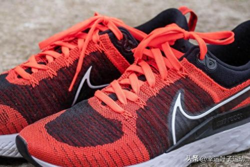 耐克最强好鞋排名前十(耐克200元左右的鞋)插图4 耐克最强好鞋排名前十(耐克200元左右的鞋)插图4