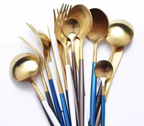 世界十大西餐刀叉排行榜(西餐刀叉勺子的摆放)插图2 世界十大西餐刀叉排行榜(西餐刀叉勺子的摆放)插图2