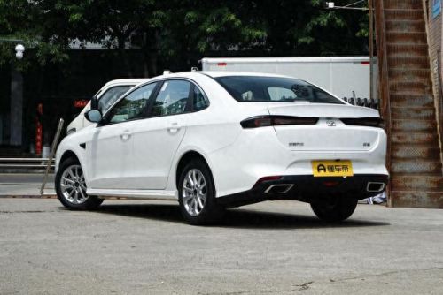 独立悬架轿车排名前十(独立悬架轿车有哪些)插图3 独立悬架轿车排名前十(独立悬架轿车有哪些)插图3