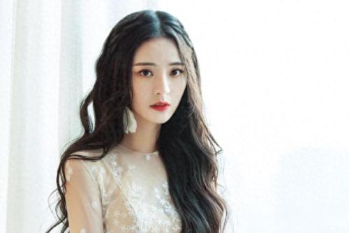 十大校花排行榜王婉佳(中国十大校花之首是谁)插图5