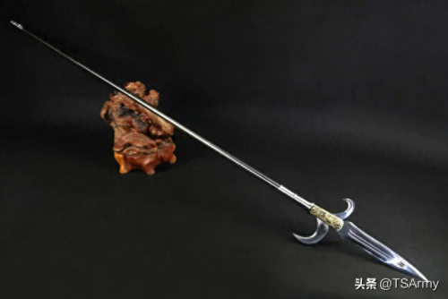 三国十大重兵器排行榜(三国人物兵器对照表)