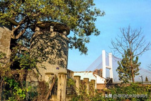 杭州最美雕像排名前十(杭州青芝坞的朱淑贞雕像)插图8 杭州最美雕像排名前十(杭州青芝坞的朱淑贞雕像)插图8