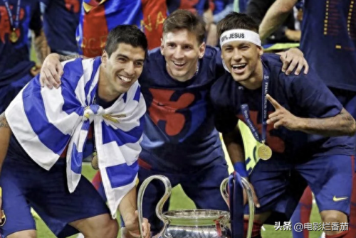 足球球王最新排名前十(重庆荣昌足球球王)插图9 足球球王最新排名前十(重庆荣昌足球球王)插图9