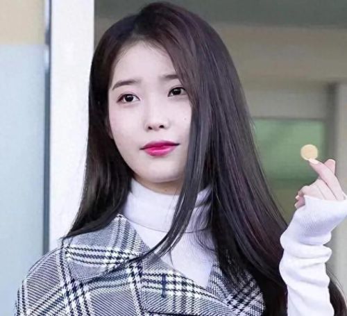 长相各系女友排名前十(长相貌美如花的女友)插图4 长相各系女友排名前十(长相貌美如花的女友)插图4