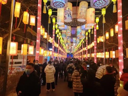 十大新疆网红城市排行榜(中国十大网红城市排行)插图4 十大新疆网红城市排行榜(中国十大网红城市排行)插图4