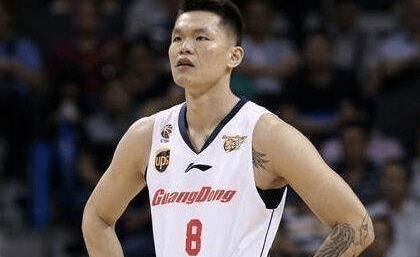 CBA篮球历史十大巨星排行榜(CBA十大篮球巨星排名)插图3