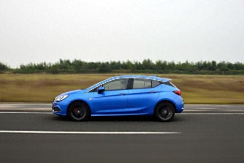 十大伪高性能车排行榜最新(十大最肉的车)插图10