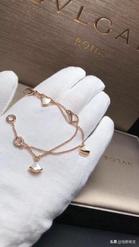 中国陶瓷手链十大名牌排行榜(陶瓷手链是什么品牌的)插图18