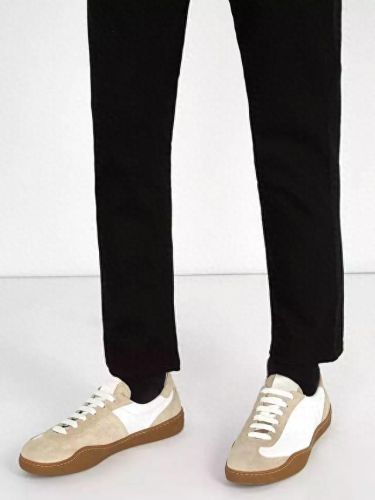 日本运动胶鞋排名前十(中年运动胶鞋)插图48 日本运动胶鞋排名前十(中年运动胶鞋)插图48