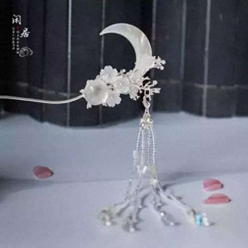 木发簪品牌十大排行榜(最耐用的发簪品牌排行图片)插图16 木发簪品牌十大排行榜(最耐用的发簪品牌排行图片)插图16