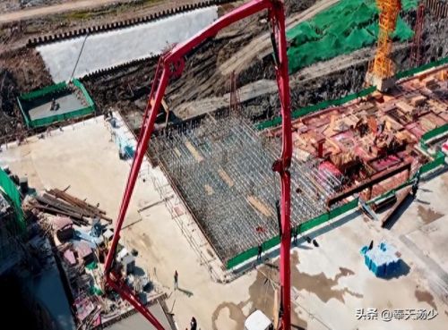 十大混泥土泵车排行榜图片(混凝土泵车英文翻译)