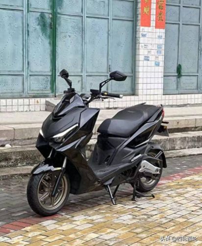 十大运动摩托车排行榜价格(摩托车跑车十大排行榜)插图8