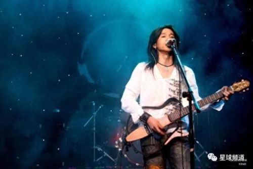 十大顶级经典男歌手排行榜(全国公认十大男歌手排名)插图1 十大顶级经典男歌手排行榜(全国公认十大男歌手排名)插图1