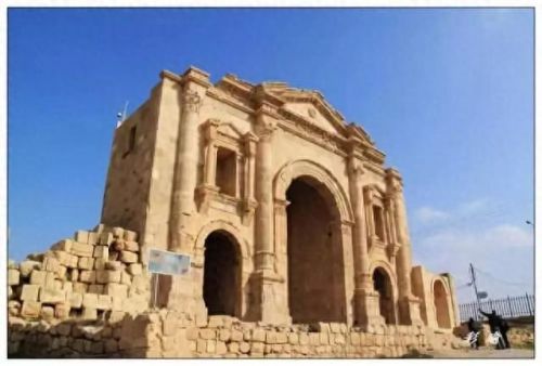 土耳其组合乐队排名前十(歌曲组合乐队排名)插图14 土耳其组合乐队排名前十(歌曲组合乐队排名)插图14