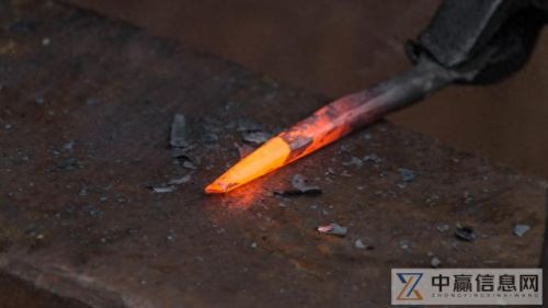 精密冲压设备排名前十(精密冲压件厂家价格)