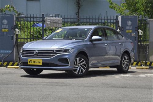 十大轿车价格排行榜(十大高速最稳的轿车)插图1