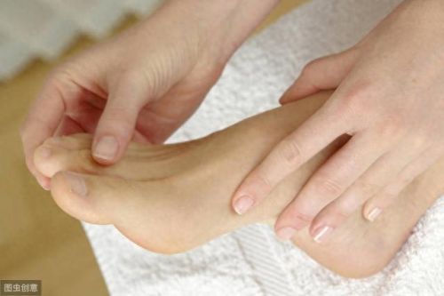 擦脚药膏十大排行榜(祛湿药膏十大排行榜)插图