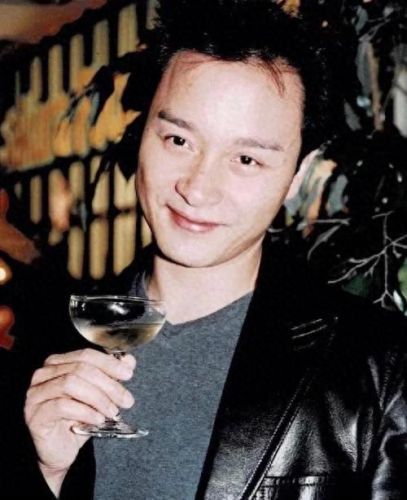 周杰伦十大最强歌手排行榜(周杰伦十大经典歌曲mv)插图3