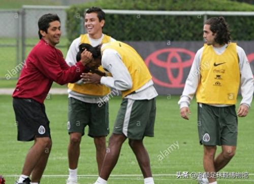 巴西蝴蝶门将排名前十(现役门将排行榜前十)插图44