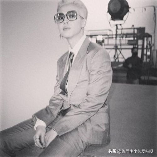 韩国最帅十大面孔排行榜(韩国公认最帅的人)插图4 韩国最帅十大面孔排行榜(韩国公认最帅的人)插图4