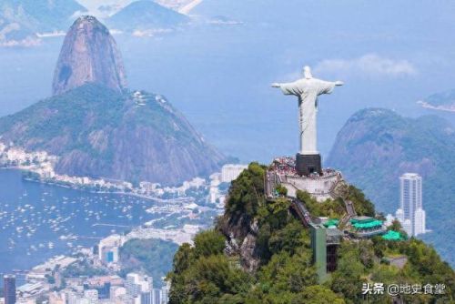 世界十大避风港排行榜图片(世界十大深水不冻港)