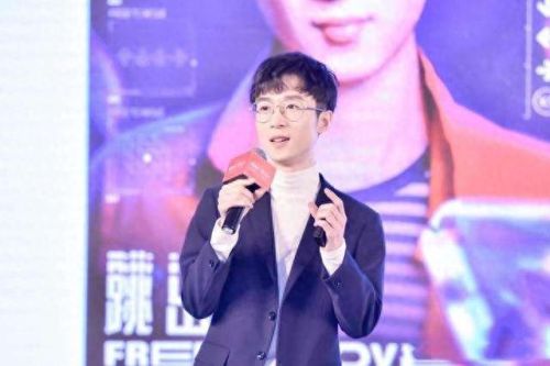 世界十大主播吃鸡排行榜(吃鸡主播露脸视频)插图2