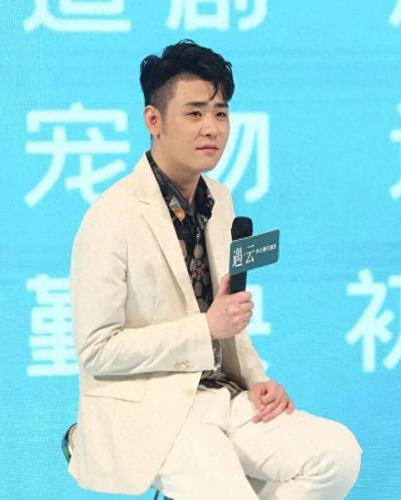 德云社人气前十怎么排名(德云社成员人气排行)插图6 德云社人气前十怎么排名(德云社成员人气排行)插图6