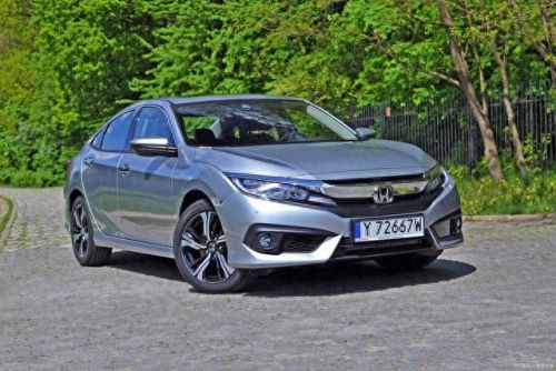 国外十大豪华品牌车排行榜(十大豪华轿车排名)插图2 国外十大豪华品牌车排行榜(十大豪华轿车排名)插图2