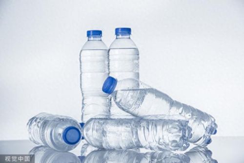 十大碱性矿泉水品牌排行榜(碱性矿泉水能降尿酸吗)