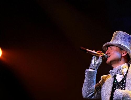 港台十大演唱会歌手排行榜(九十年代港台流行歌手有哪些)插图32 港台十大演唱会歌手排行榜(九十年代港台流行歌手有哪些)插图32