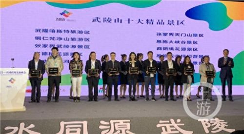 常德补水精华排名前十(补水保湿精华前十推荐)