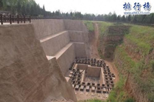 最值得逛的十大古墓排行榜(中国十大最恐怖古墓)插图4 最值得逛的十大古墓排行榜(中国十大最恐怖古墓)插图4