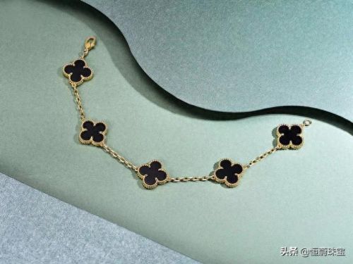 中国陶瓷手链十大名牌排行榜(陶瓷手链是什么品牌的)