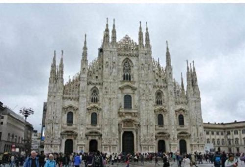 十大最美跨国火车站排行榜(最美火车站排行榜)插图7