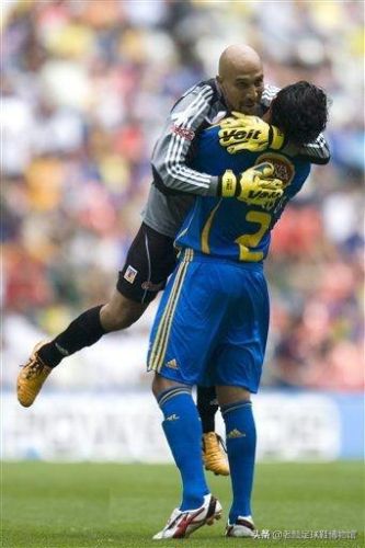 巴西蝴蝶门将排名前十(现役门将排行榜前十)插图33