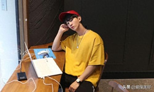 学生夹克品牌十大排行榜(学生平价夹克品牌推荐)插图14