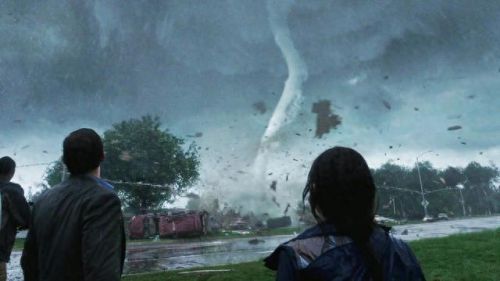 美国十大必看灾难片排行榜(十大美国顶级大片)插图8