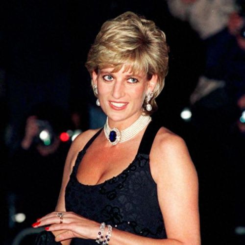 宝石手链系列排名前十(名牌手链十大排名)插图45 宝石手链系列排名前十(名牌手链十大排名)插图45