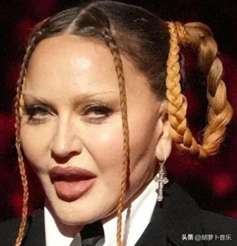 世界十大说唱手歌曲排行榜(世界十大感人催泪歌曲)插图5 世界十大说唱手歌曲排行榜(世界十大感人催泪歌曲)插图5