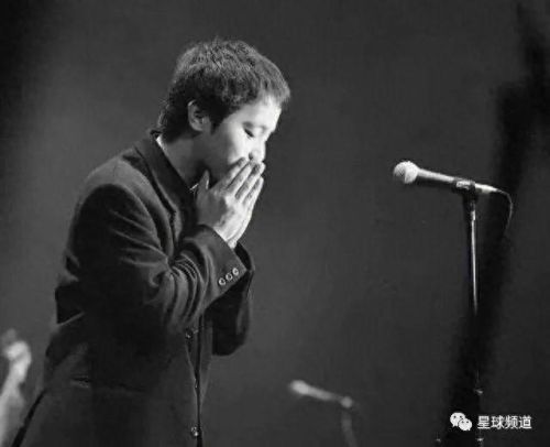 十大顶级经典男歌手排行榜(全国公认十大男歌手排名)插图9 十大顶级经典男歌手排行榜(全国公认十大男歌手排名)插图9