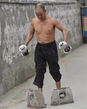 十大烂街潮品排行榜图片(十大烂街单品图片)插图18