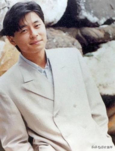 少年最爱听十大歌曲排行榜(少年的你啊完整版歌曲)插图6