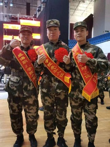 政务夹克品牌十大排行榜(口碑最好的夹克)插图1