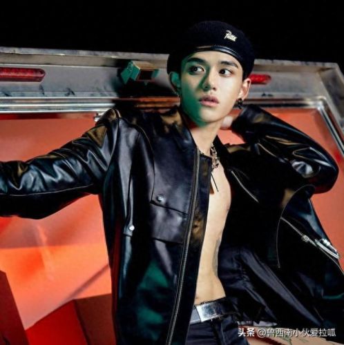 韩国最帅十大面孔排行榜(韩国公认最帅的人)插图2 韩国最帅十大面孔排行榜(韩国公认最帅的人)插图2