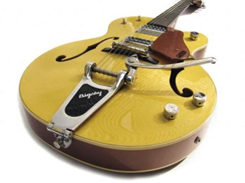 电吉他十大震撼曲子排行榜(点香哥吉他最火的十首曲子)插图8 电吉他十大震撼曲子排行榜(点香哥吉他最火的十首曲子)插图8