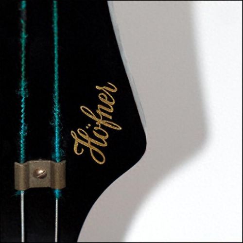 电吉他十大震撼曲子排行榜(点香哥吉他最火的十首曲子)插图9 电吉他十大震撼曲子排行榜(点香哥吉他最火的十首曲子)插图9