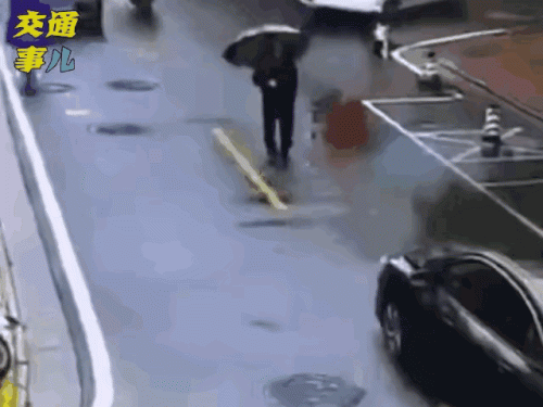 中国十大搞笑碰瓷排行榜(盘点碰瓷十大爆笑集锦)插图5